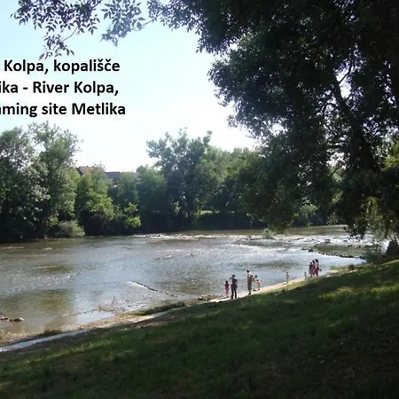 Apartament Ma&ja With Hot Tub Metlika