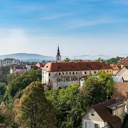 Ma&ja With Hot Tub Apartament
