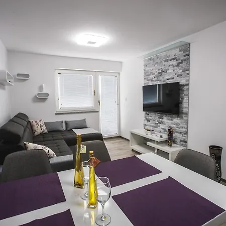 Ma&ja With Hot Tub Apartament Metlika