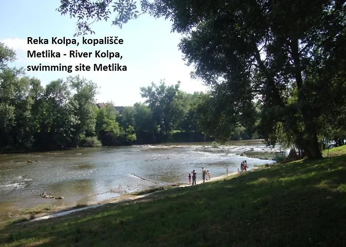 Appartamento Ma&ja With Hot Tub Metlika