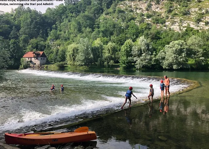 Ma&ja With Hot Tub * Metlika