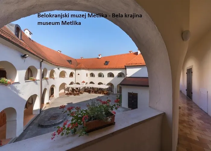 Ma&ja With Hot Tub Appartamento *